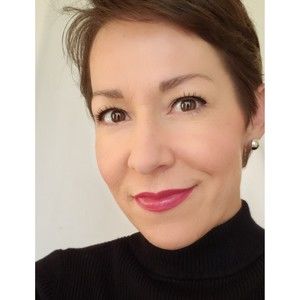 Meet your Posher, Tina